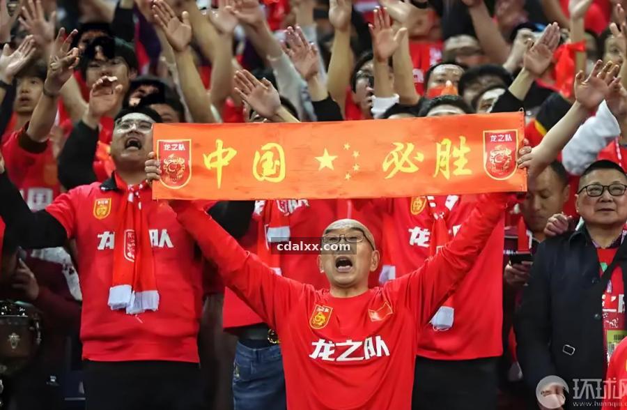 天天看球 - 从越位到VAR：足球判罚规则科普指南，看懂每一次哨声