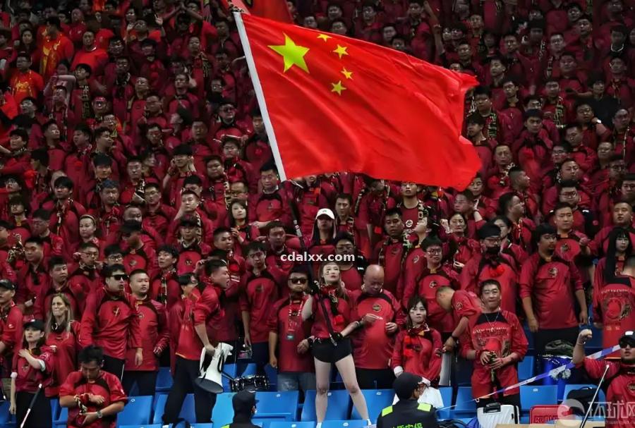 季后赛卡位战前瞻：攻防效率暗藏玄机，三组对位决定系列赛走向